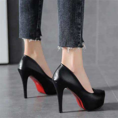 prada high heels rote sohle